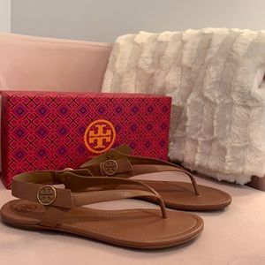 Tory Burch Flat Sandals. Size 8.